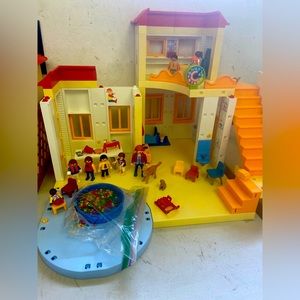 Playmobile daycare